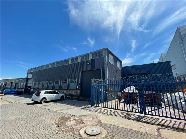 10500  m² Industrial space in Jet Park