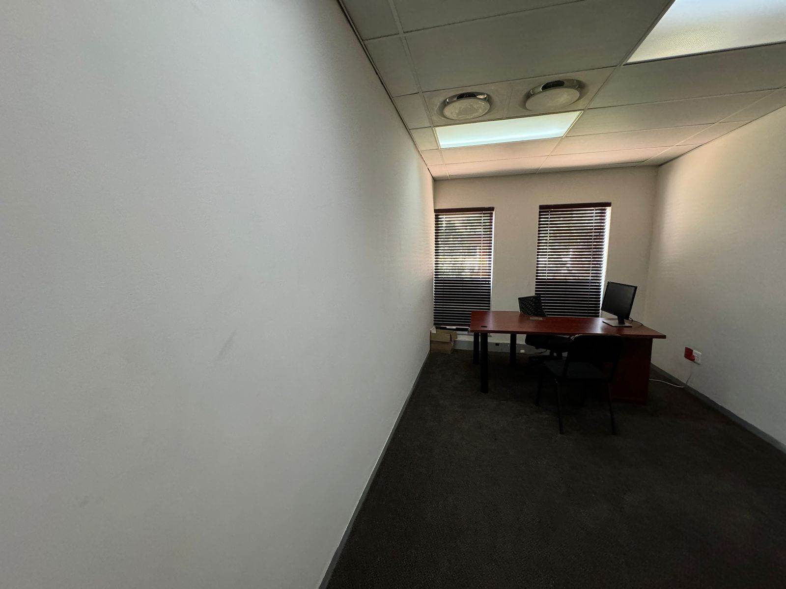 179  m² Commercial space in Rivonia photo number 11