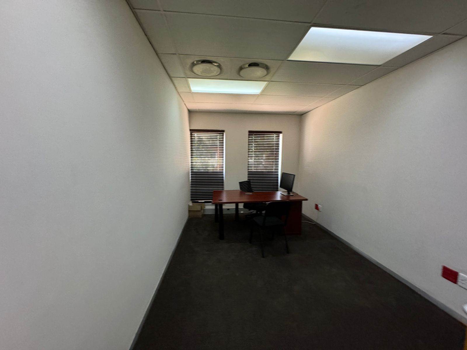 179  m² Commercial space in Rivonia photo number 12