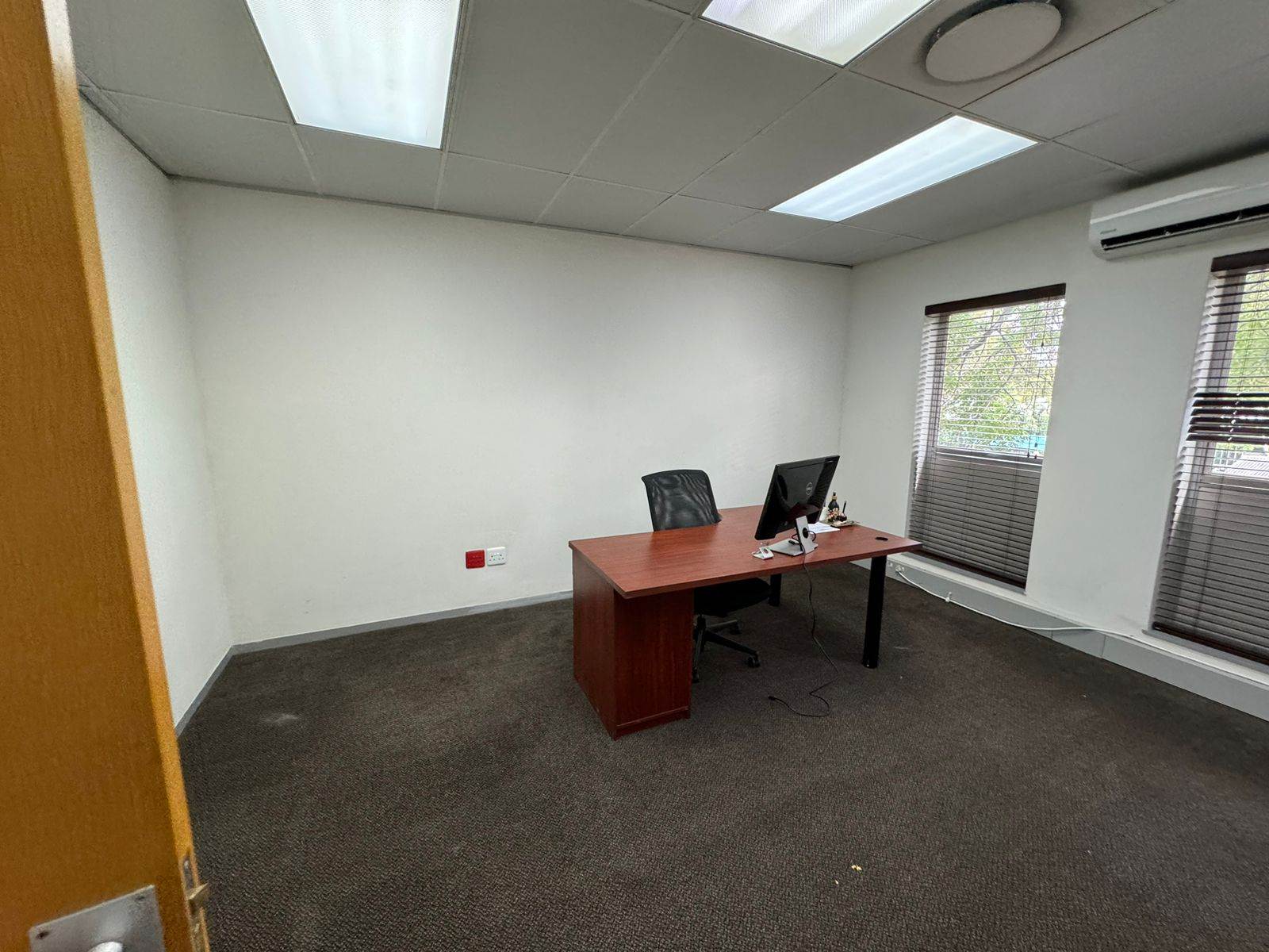 179  m² Commercial space in Rivonia photo number 17