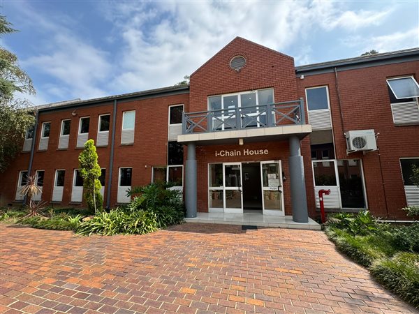 179  m² Commercial space in Rivonia