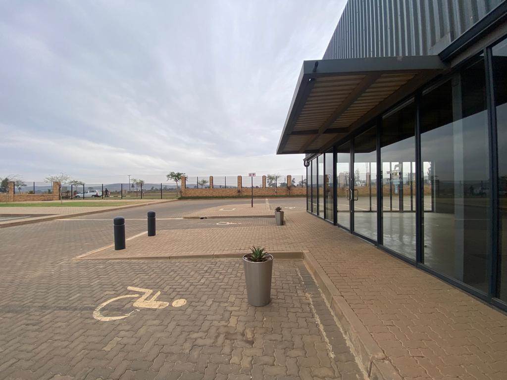 1058  m² Commercial space in Anchorville photo number 3