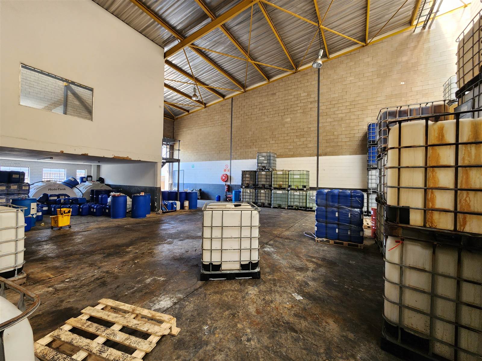 422  m² Industrial space in Kya Sands photo number 8