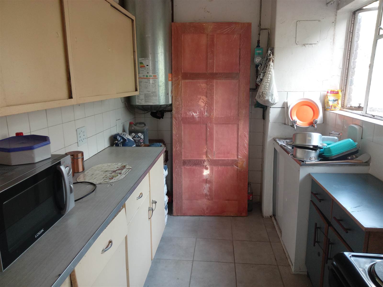 2 Bed Flat in Sunnyside photo number 15