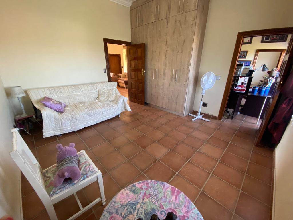 6 Bed House in Rietvlei View photo number 15