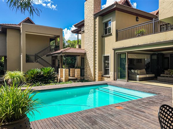 4 Bedroom House 4 Bedroom House