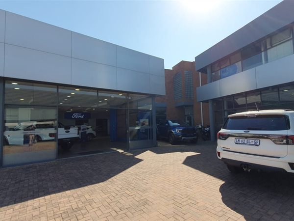 44  m² Commercial space in Silverton