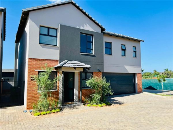 3 Bedroom Townhouse