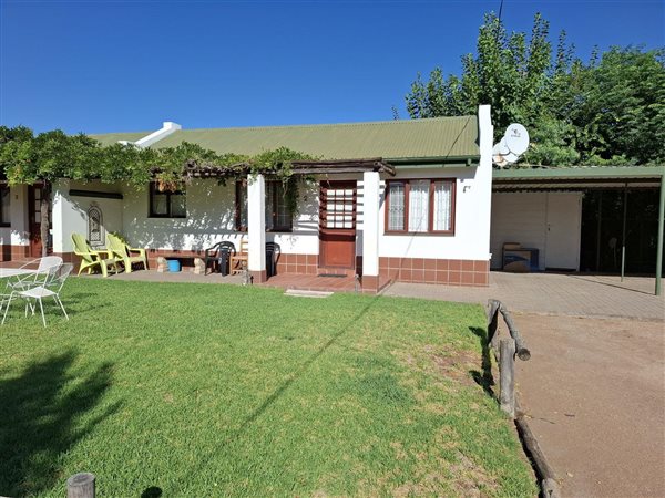 5 Bedroom House 5 Bedroom House