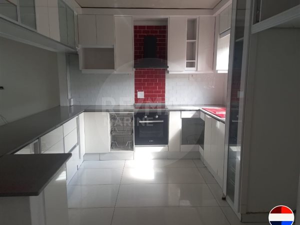 3 Bedroom Apartment 3 Bedroom Apartment