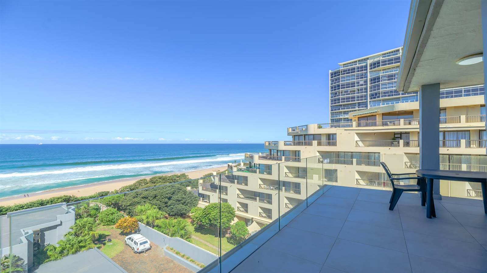 3 Bed Flat in Umhlanga Rocks photo number 8