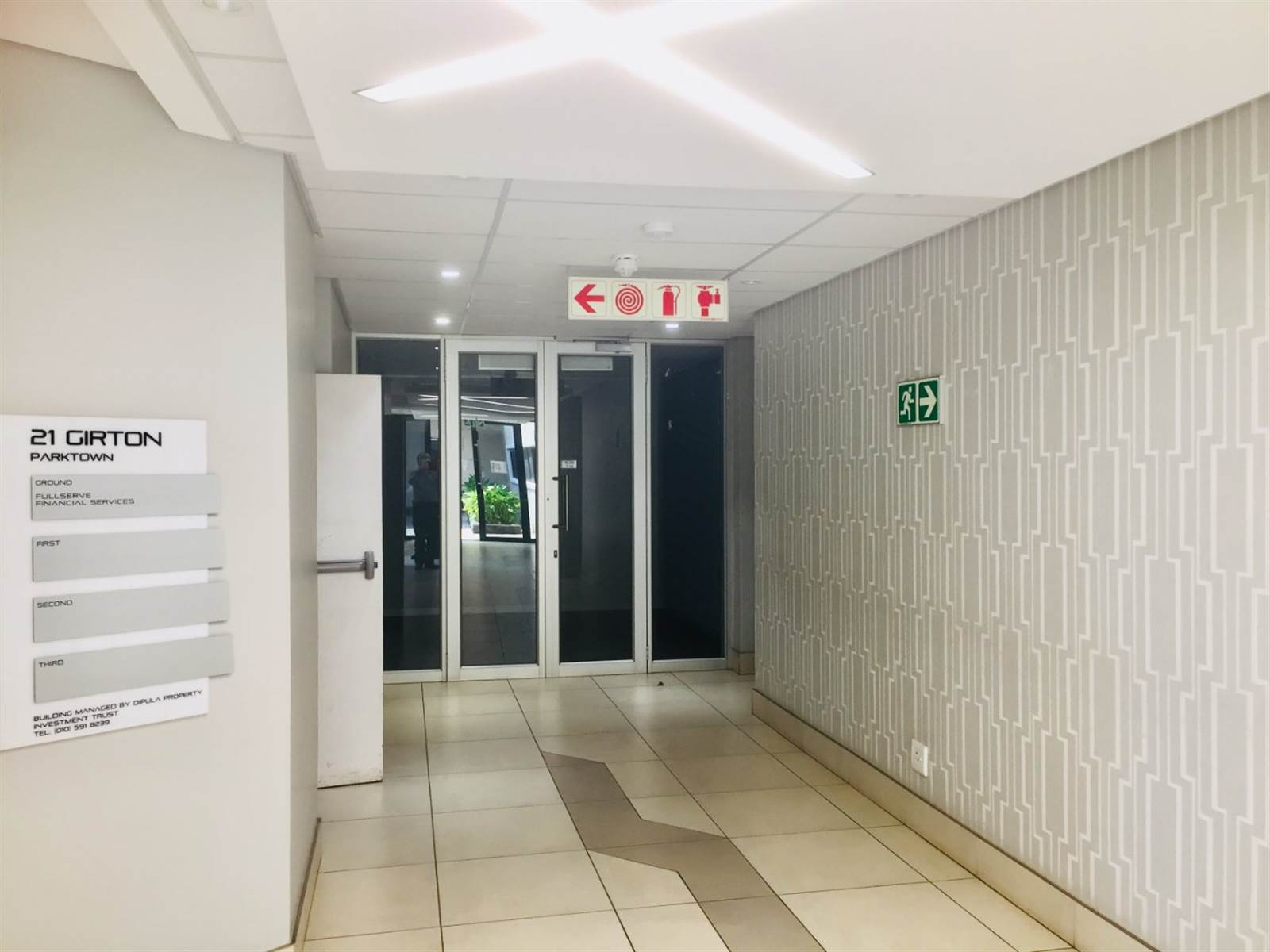 360  m² Commercial space in Parktown photo number 6
