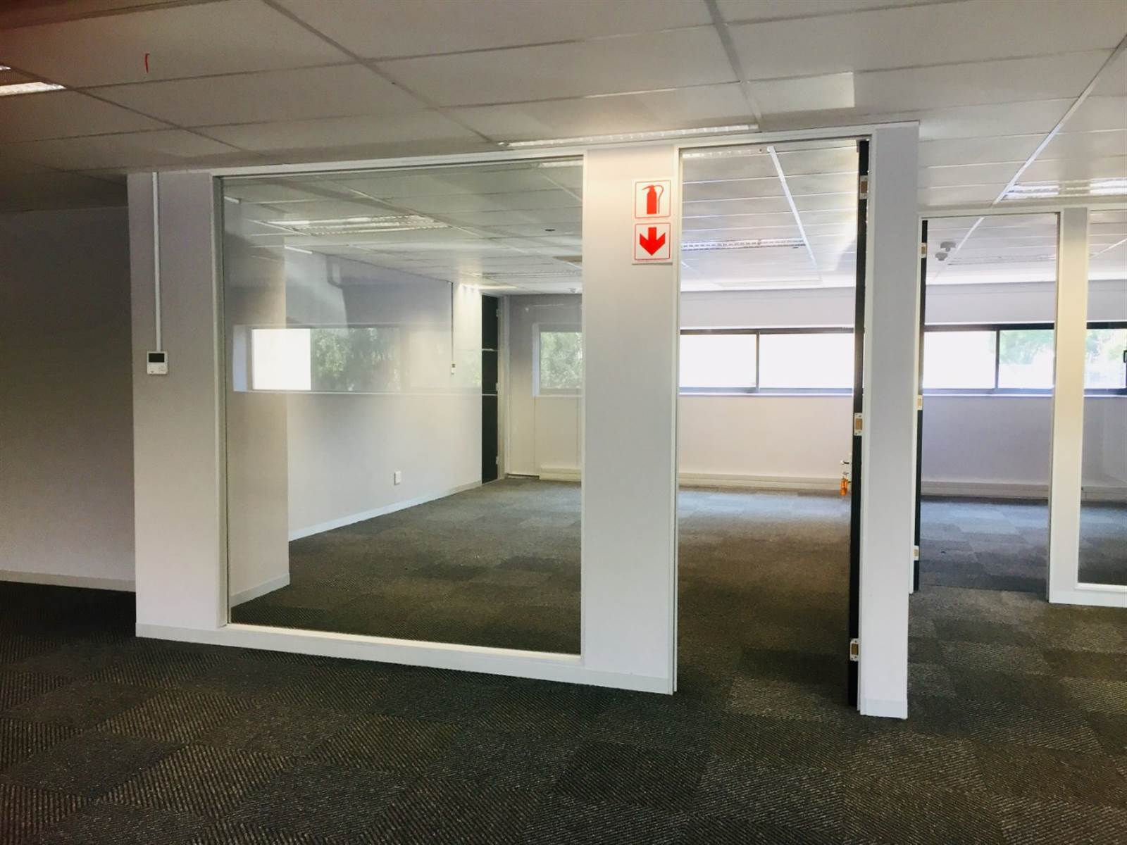 360  m² Commercial space in Parktown photo number 15