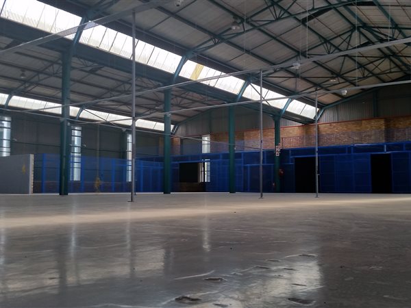 2 236  m² Industrial space