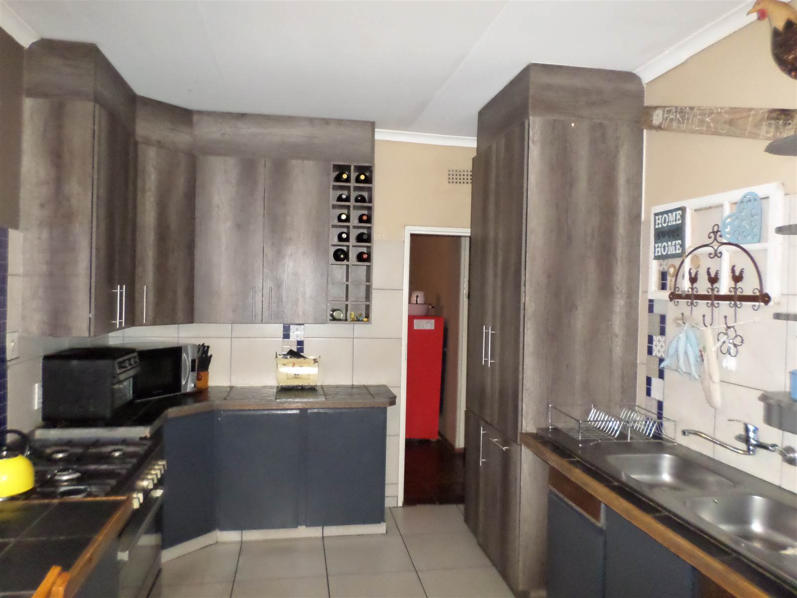 4 Bed House in Ventersdorp photo number 13