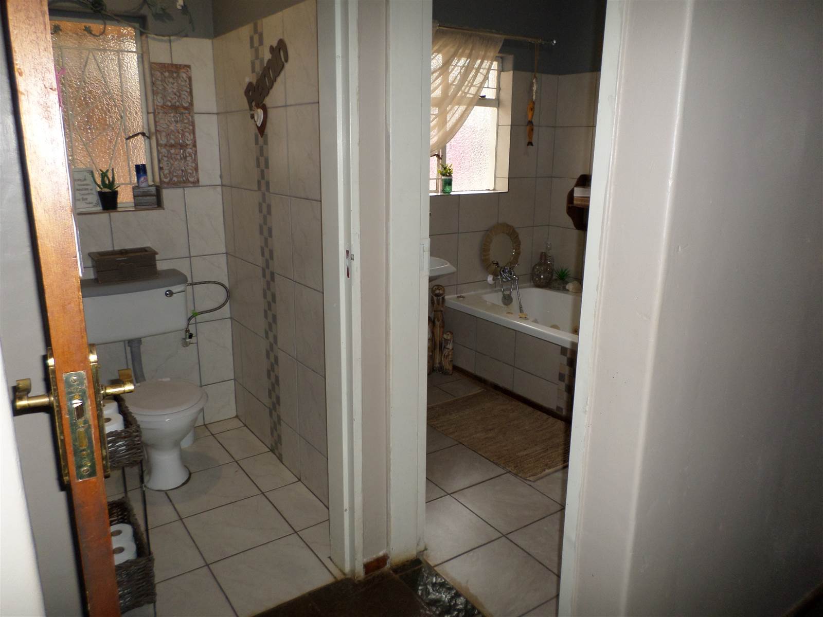 4 Bed House in Ventersdorp photo number 14