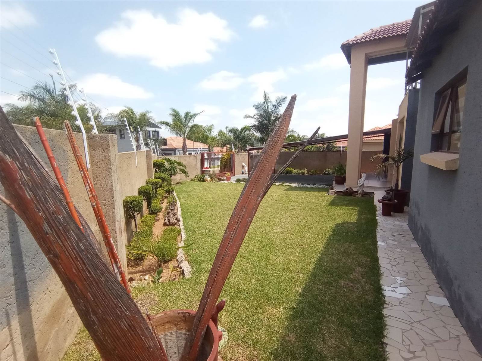 3 Bed House in Serala View photo number 18