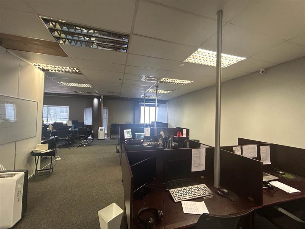 130  m² Commercial space in Umhlanga Ridge photo number 12