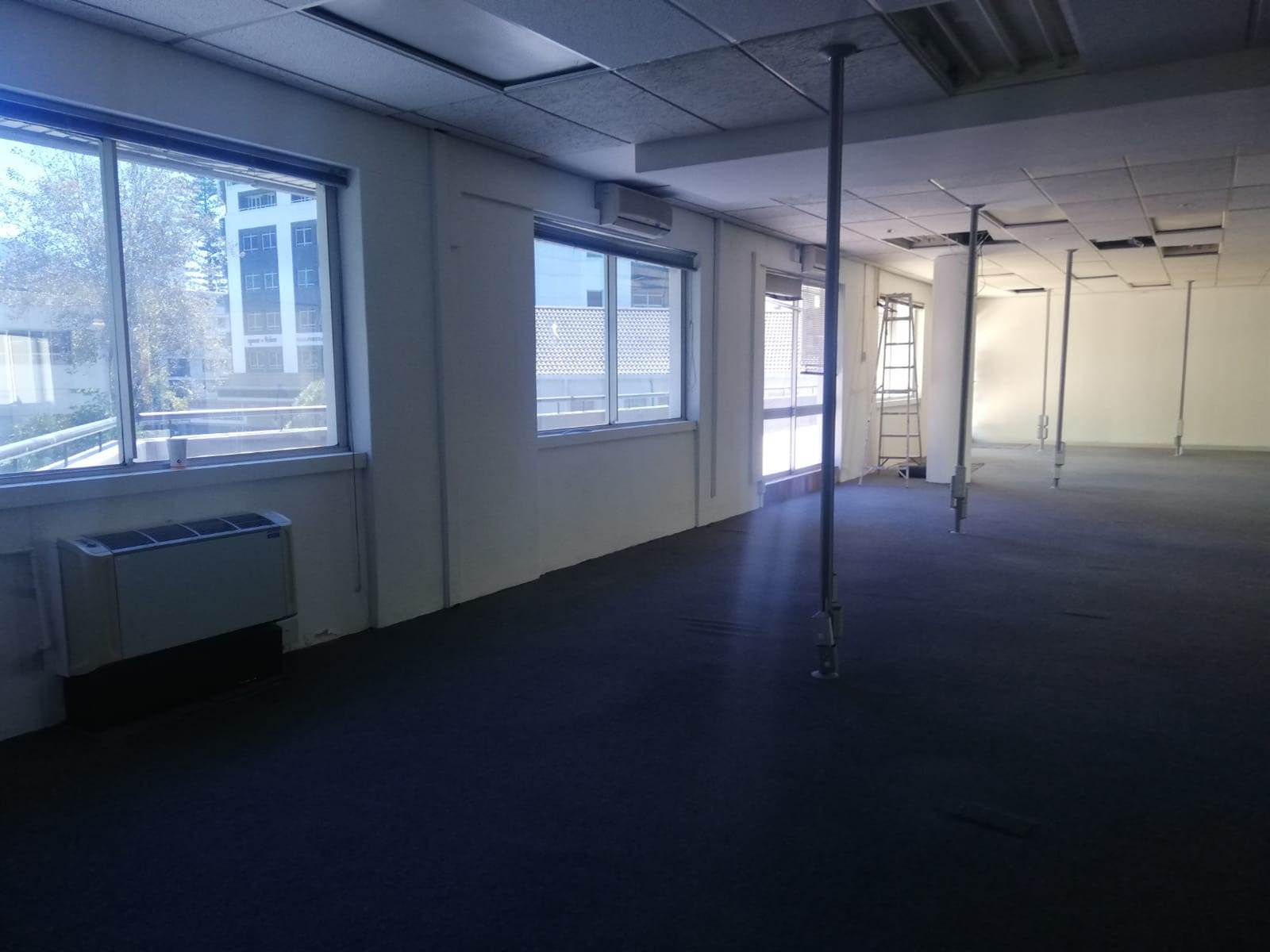 315.26  m² Office Space in Claremont photo number 6