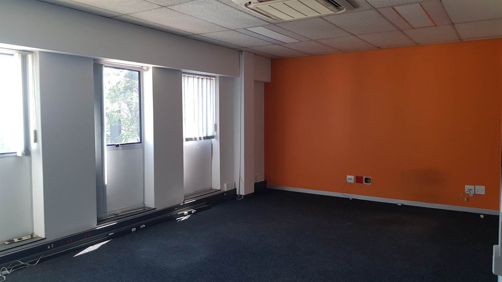 1456  m² Office Space in Bedford Gardens photo number 26