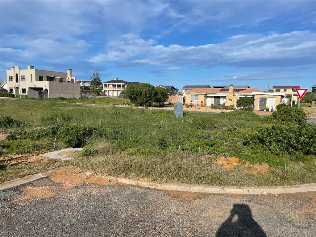 865 m² Land available in Stilbaai photo number 6