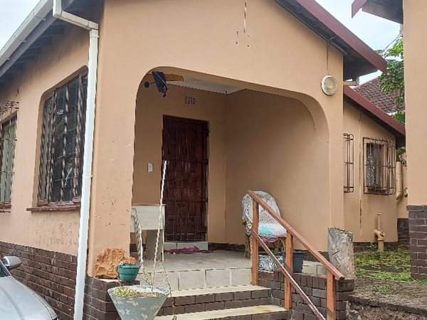 3 Bed House in Manaba