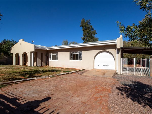 3 Bedroom House 3 Bedroom House