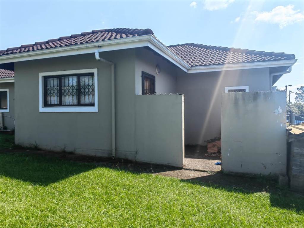 3 Bed House in Howick West photo number 14