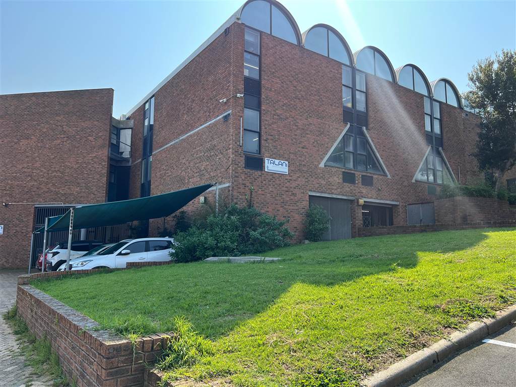 321 m² Commercial space 321 m² Commercial space