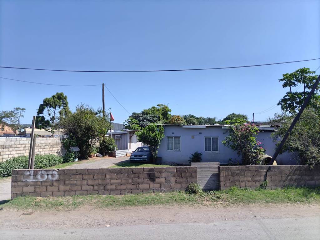 1608 m² Land available in Clairwood photo number 6