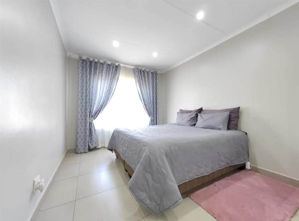 3 Bed Townhouse in Secunda photo number 9