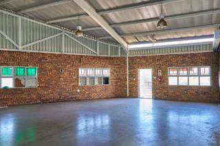 154  m² Industrial space in Nelspruit Central photo number 1