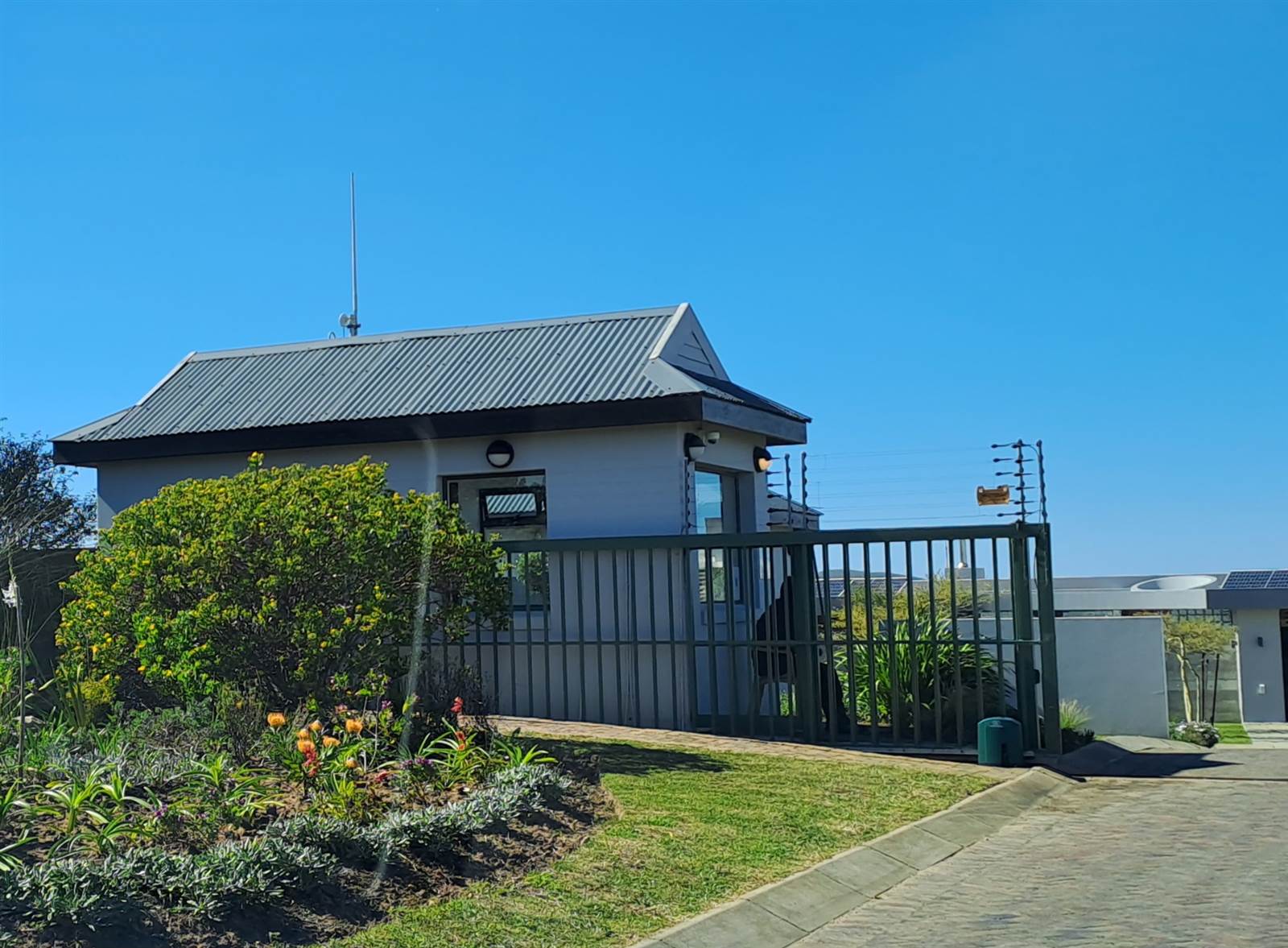 595 m² Land available in Robberg Ridge photo number 9