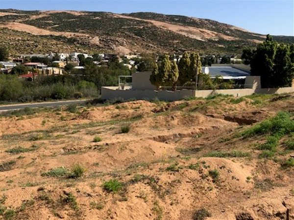629 m² Land available in Springbok