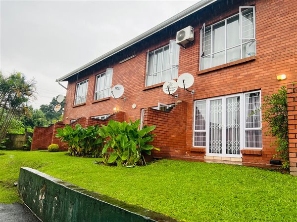 2 Bedroom Duplex 2 Bedroom Duplex