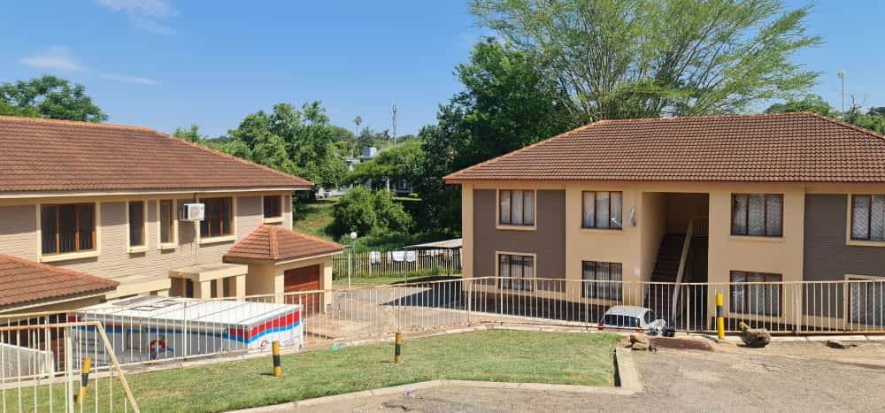 3 Bed Townhouse in Tzaneen photo number 24