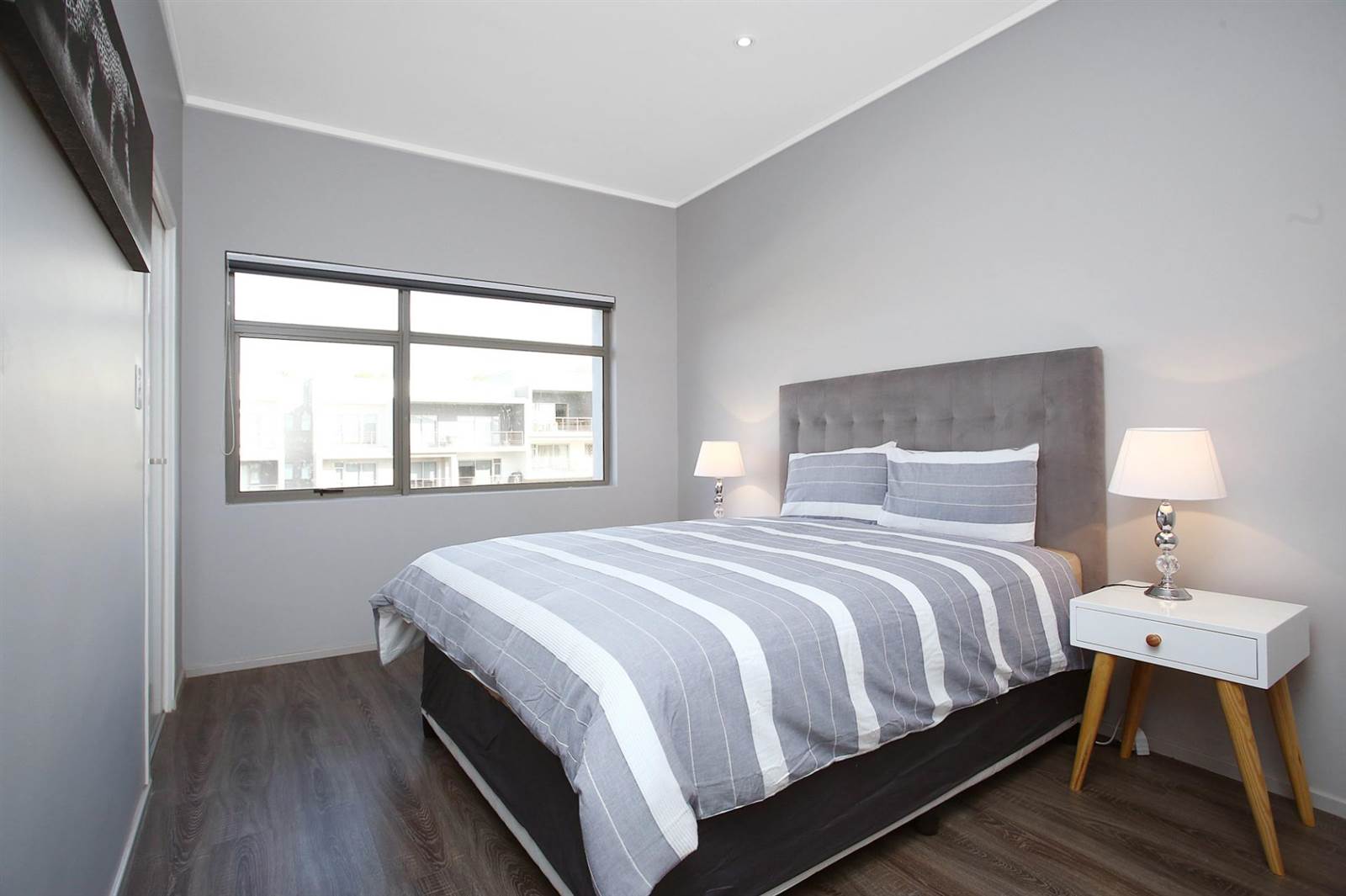 3 Bed Apartment in Jeppestown photo number 2
