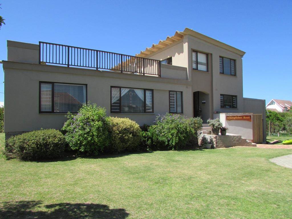 4 Bed House in Port Alfred photo number 5
