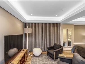 Studio apartment in Melrose Arch