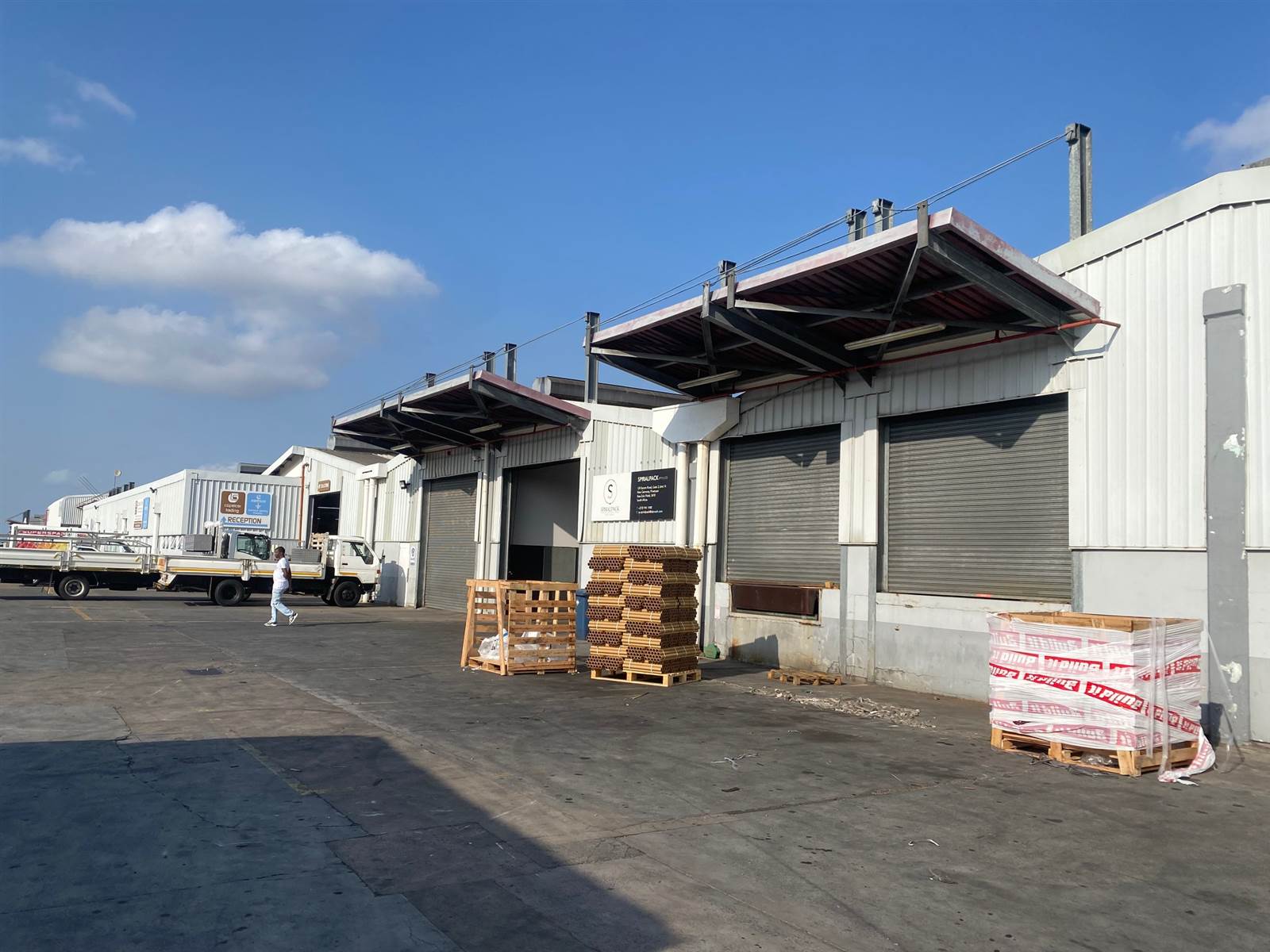 2 816 m² Industrial space to rent in New Germany RR4183981 Private