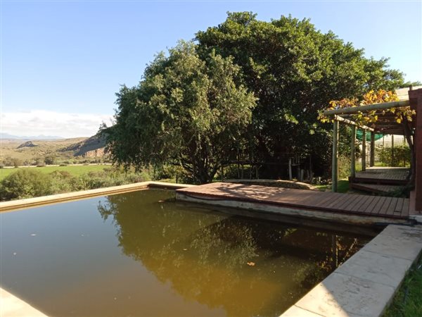 1.5 ha Smallholding 1.5 ha Smallholding