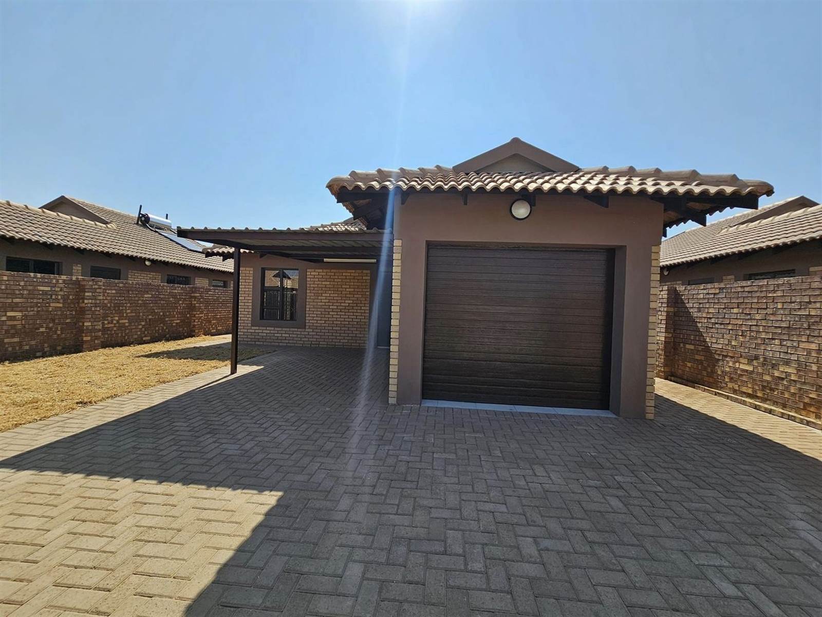 2 Bed House in Secunda photo number 22