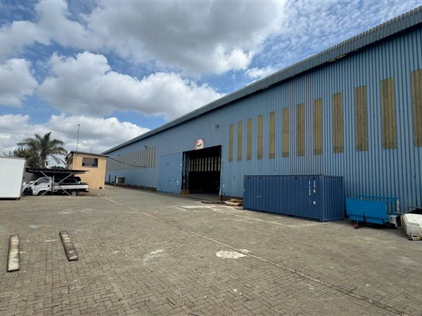 4 284 m² Industrial space 4 284 m² Industrial space