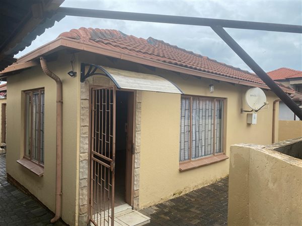 3 Bedroom House 3 Bedroom House