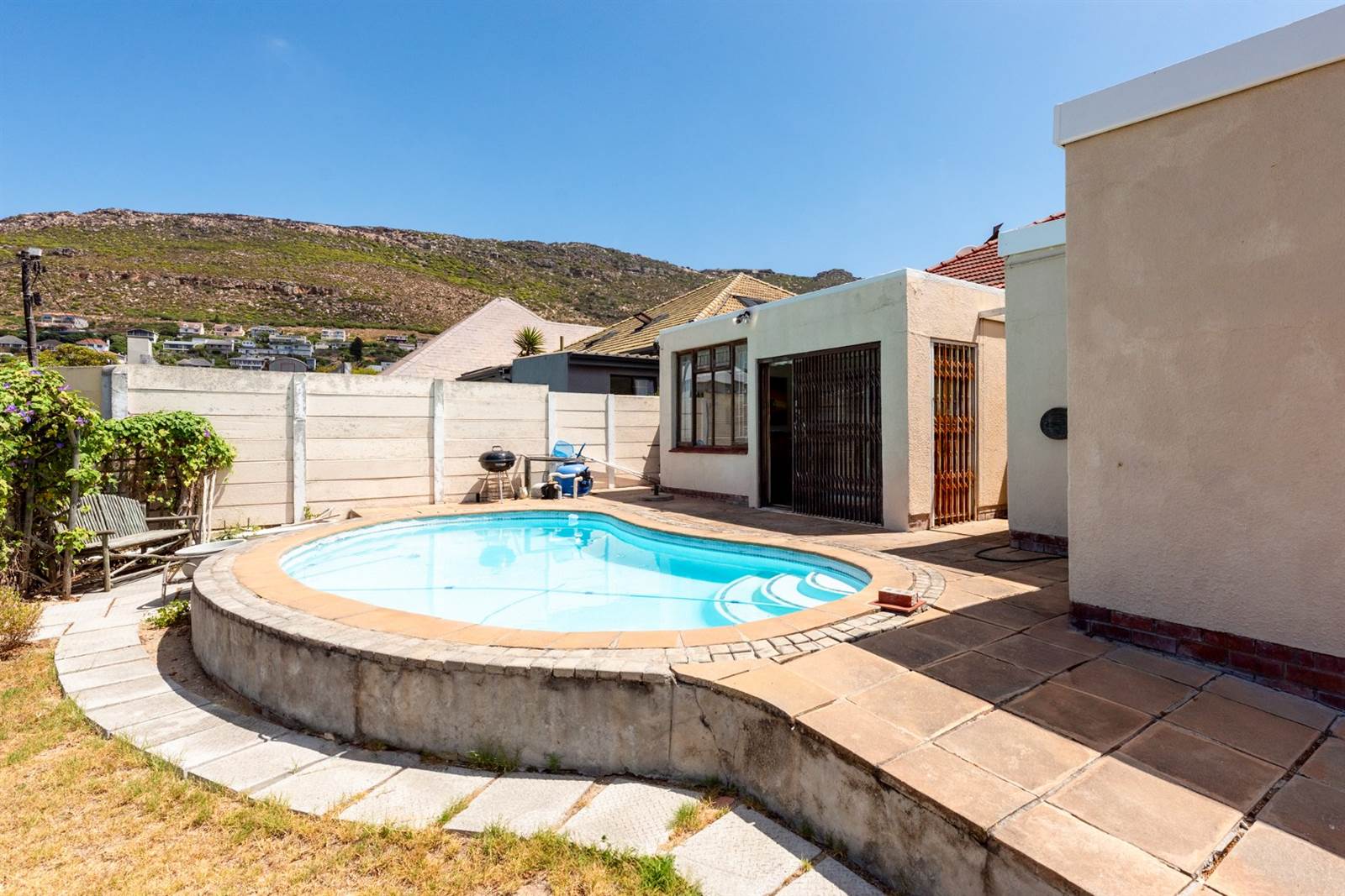4 Bed House in Fish Hoek photo number 11