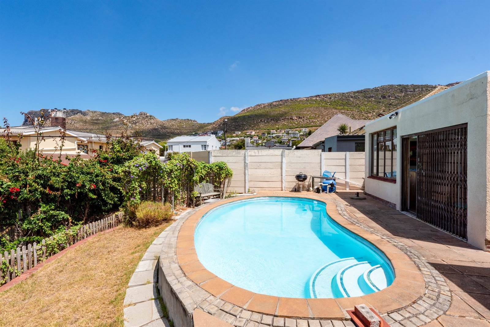 4 Bed House in Fish Hoek photo number 10