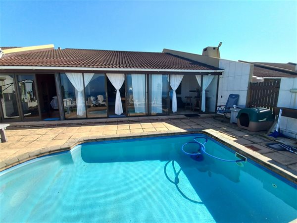 3 Bedroom Townhouse 3 Bedroom Townhouse