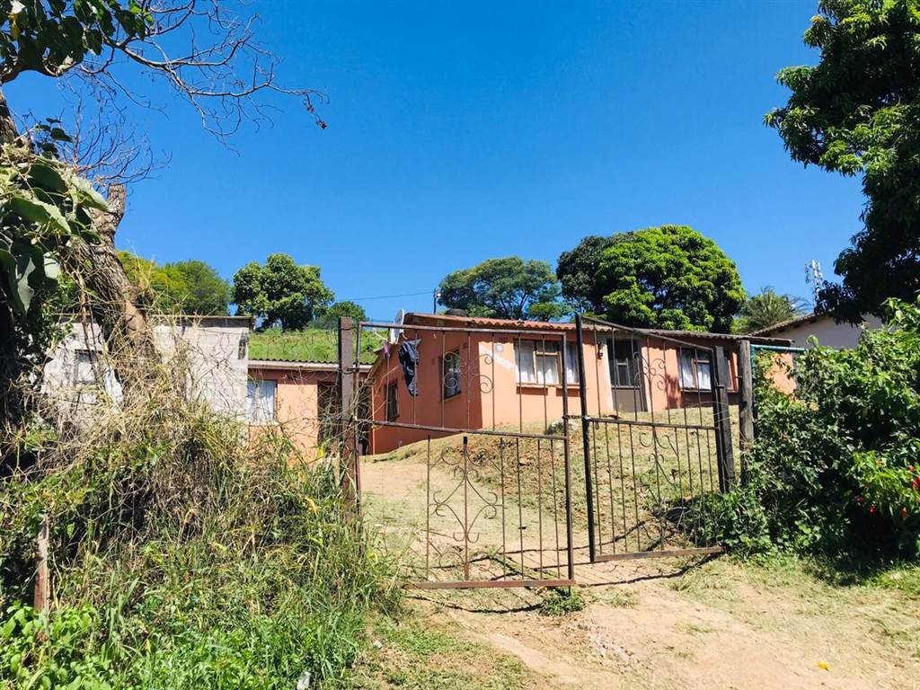 2 Bed House in Ntuzuma photo number 3
