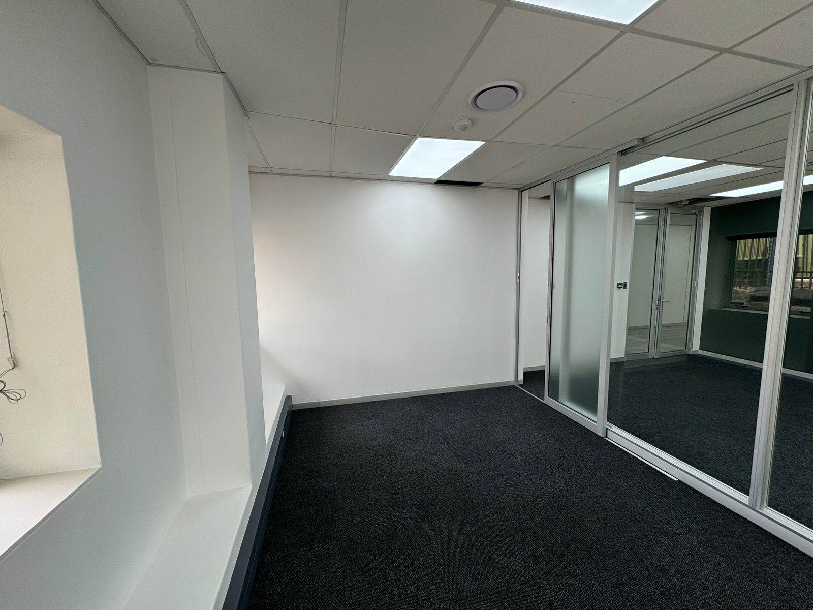 56  m² Commercial space in Sunninghill photo number 7