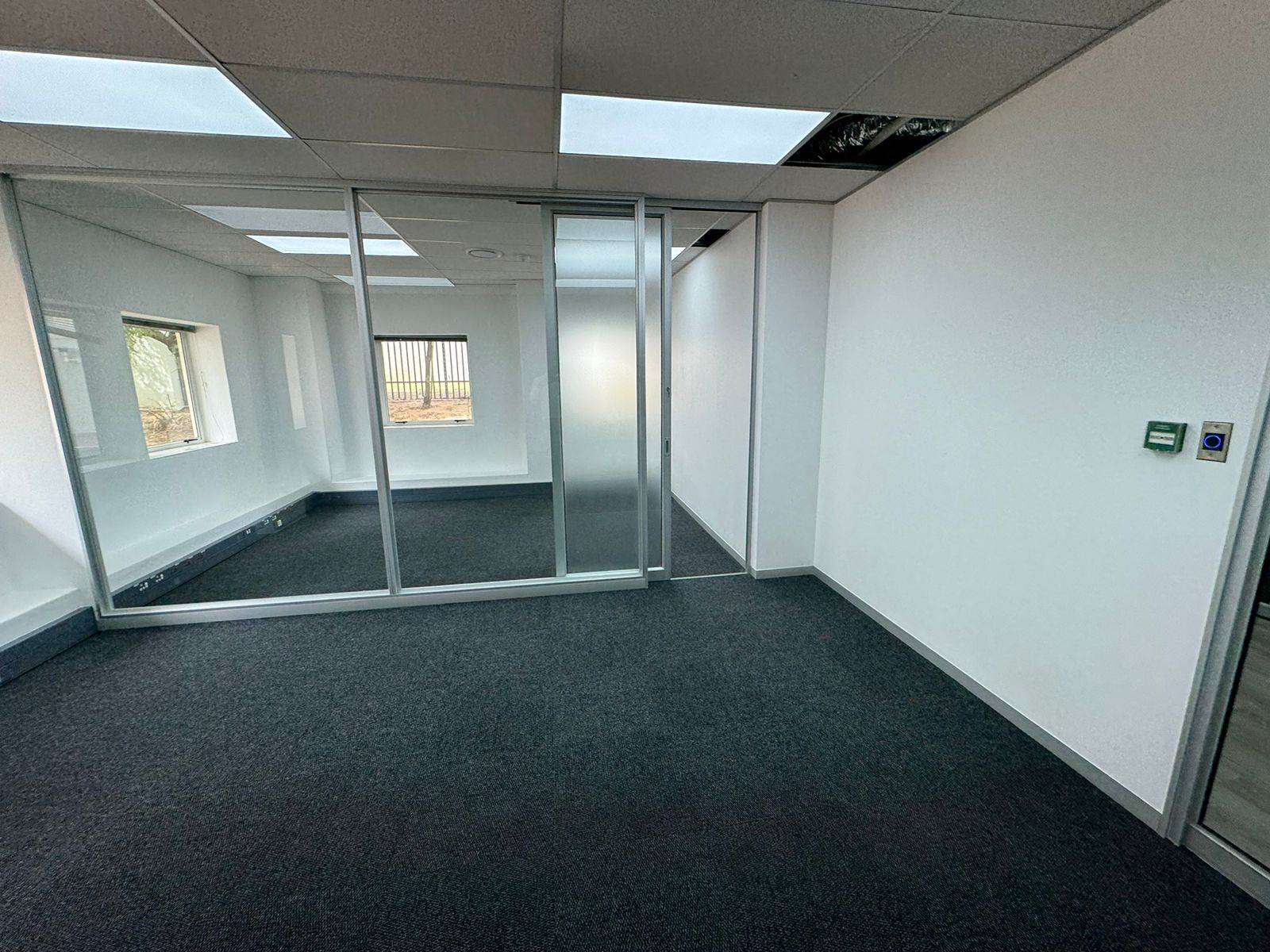 56  m² Commercial space in Sunninghill photo number 18